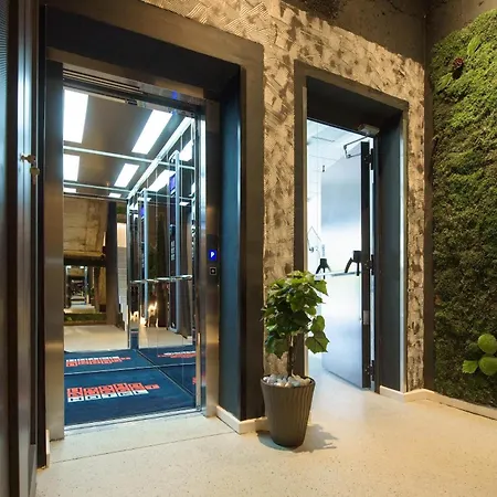 Urban Budget Hotel 4*