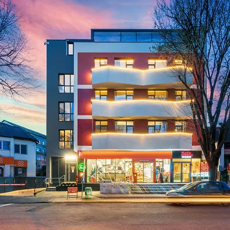 Urban Budget Готель 4*