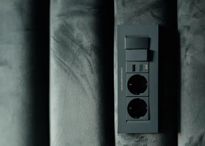 Ξενοδοχείο Urban Budget 4*